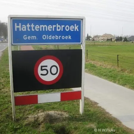 In * Hattemerbroek